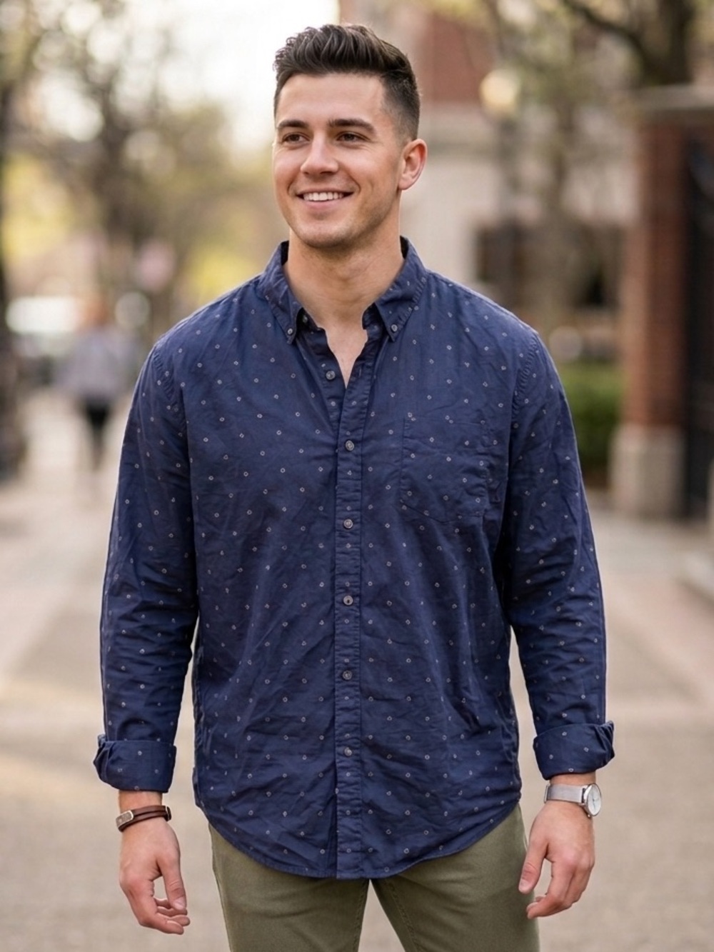 True Craft Navy Button-Down Shirt with Small Dot Pattern